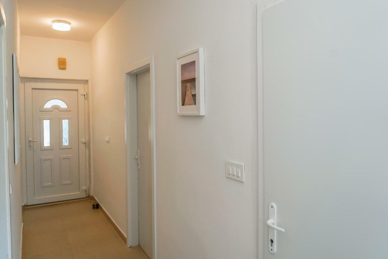 Guesthouse Klara Duba Stonska Экстерьер фото