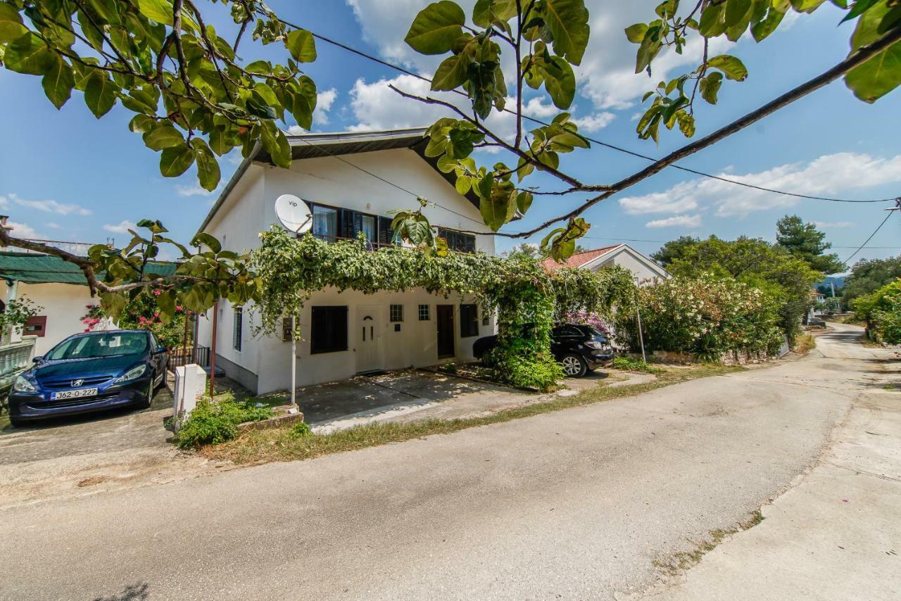 Guesthouse Klara Duba Stonska Экстерьер фото